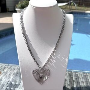 Chunky Silver Chain Necklace W/ Heart Pendant